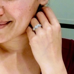 Diamond ring - Messika style inspired